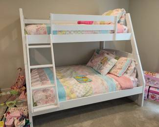 2 twin/full bed sets