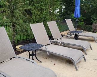 Loungers
