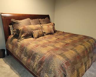 King size bed