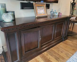 Credenza