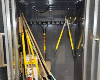Lawn & garden supplies