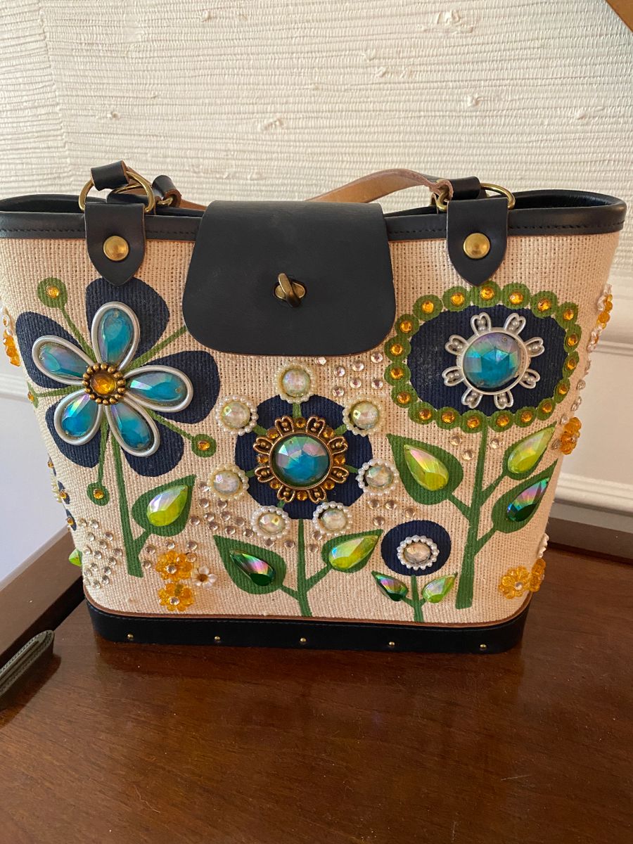 Enid Collions Purse in excellent condition