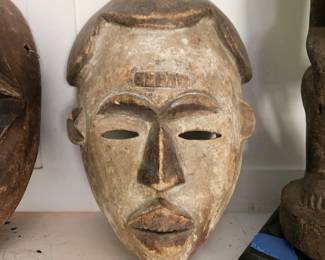African wood mask
