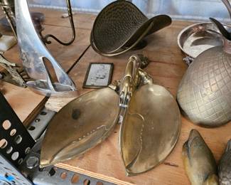 Brass lobster