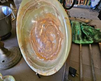 Onyx bowl