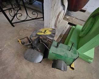 John deer die cut metal teactor