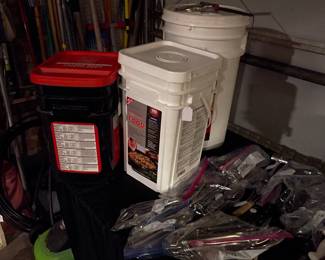 Emergency food rations