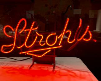 Stroh’s Neon Sign *WORKING*