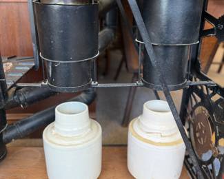 Jewel No. 854 cast-iron gas stove with brass boiler attachment, manufactured by G.M. Clark & Co., Chicago