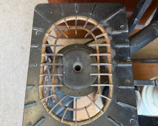 Jewel No. 854 cast-iron gas stove with brass boiler attachment, manufactured by G.M. Clark & Co., Chicago