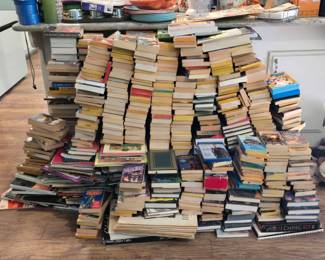 TH112Books books and more books