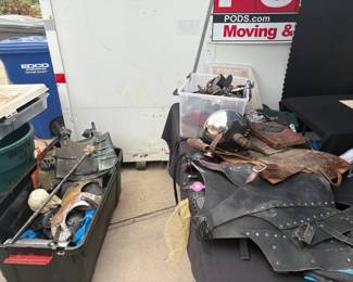 TH177Costume Lot
