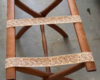 Wooden Folding Luggage Rack