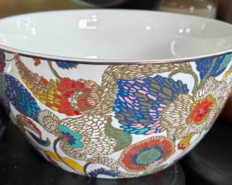 Large Japanese Style Bowl