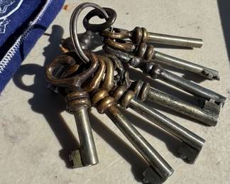 Assorted Keys