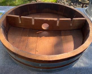 Saury Barrel Wine Holder