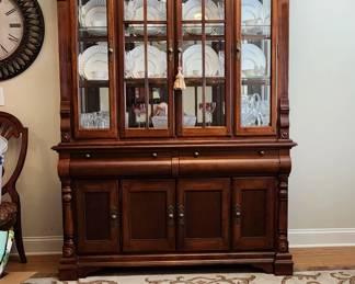 China Cabinet 