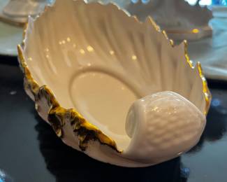Vintage Lenox Acanthus Leaf Bowl made of Ivory Porcelain with 24k gold rim
