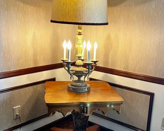 Absolutely stunning, beautifully carved square side table, 26" x 26" x 27"