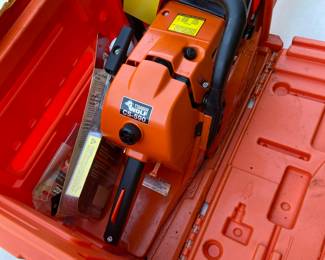 Saw has very little use, package includes saw, case new spare chain, saw files, and owners manual. I'll have fuel to test.