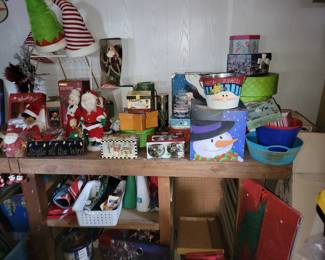 More Christmas in the back building