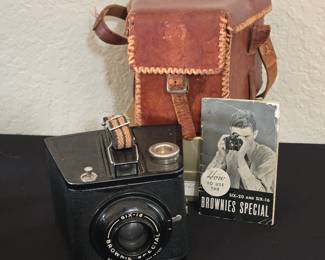 Six-16 Brownies Special camera, case and manual