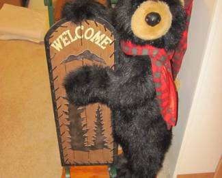Rare Vintage Dan Dee Collectors Choice Black Bear Holding Welcome Sled