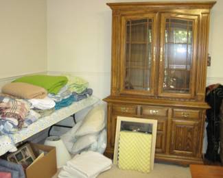 Linens, Picture Frames