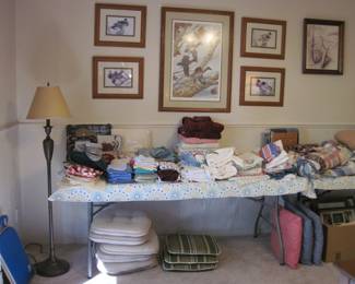 Towels, Washcloths, Tablecloths, Sheets, Quilts, Blankets, Pillows, Cushions