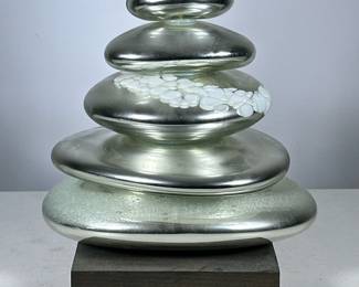 MIRRORED GLASS CAIRN SCULPTURE
