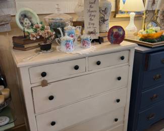 cream colored dresser