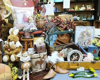 Vintage & antique collection