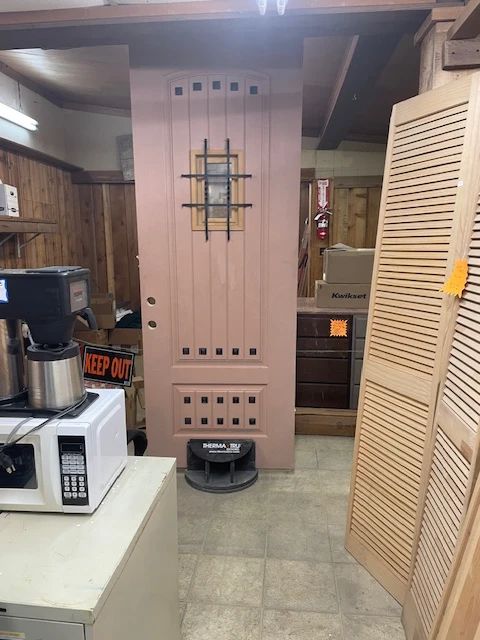 3080 exterior door only w/clavos and speakeasy