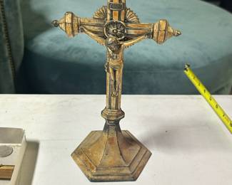 Table top cross
