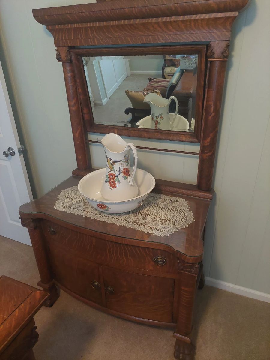 Tiger Oak Washstand with Pillar - Mount Mirror