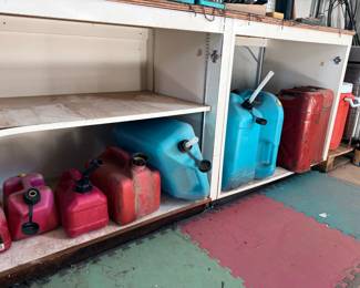 Gas canisters