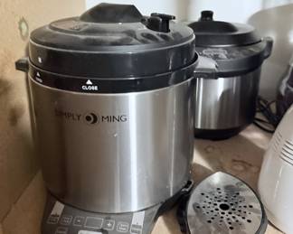 Pressure cookers