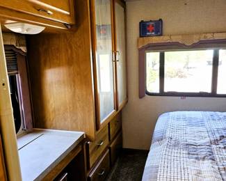 BID on this pristine motorhome. Come to the sale to see this motorhome and place bid at register. Just like the home this couple kept, immaculate. Photo of the details of this motorhome is in this listing. Please read the photo details for all the information on this 2004 Motorhome with 2 slide outs with 50K miles. Runs like a charm. So well taken care of. Sleeps 6 people. Dining turns into a bed and sofa turns into a bed and there is a slide out master bedroom. Bathroom with toilet and sink and then a separate shower. Plus the Burr Lift supports up to 4000 lbs!