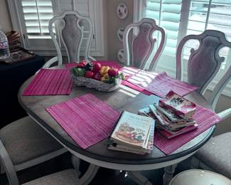Oval dining table with 6 chairs