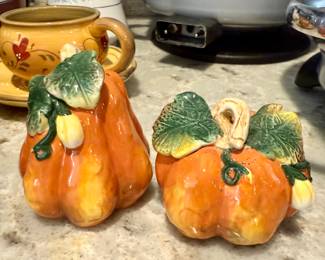 Pumpkin salt and pepper shakers