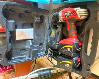 Skil Drive battery drill