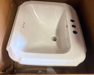 Porcelain sink
