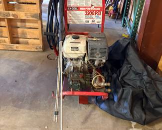 3200 PSI pressure washer with extra long sprayers