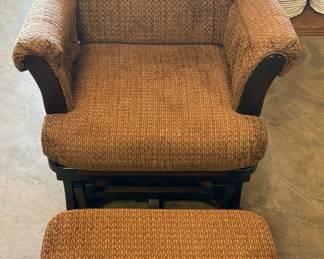 Glider/swivel/rocker with ottoman