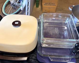 Pyrex baking dishes
Electric skillet