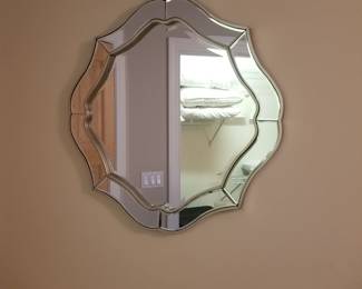Wall mirror