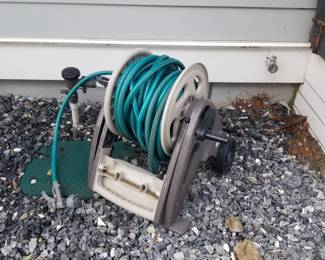 Hose reel