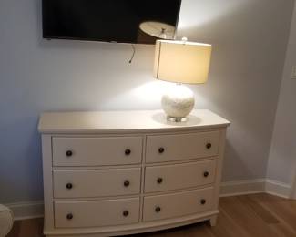 6-drawer dresser matches nightstand; table lamps - two available