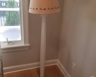 Floor lamp