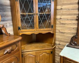 Eathan Allen corner cabinet